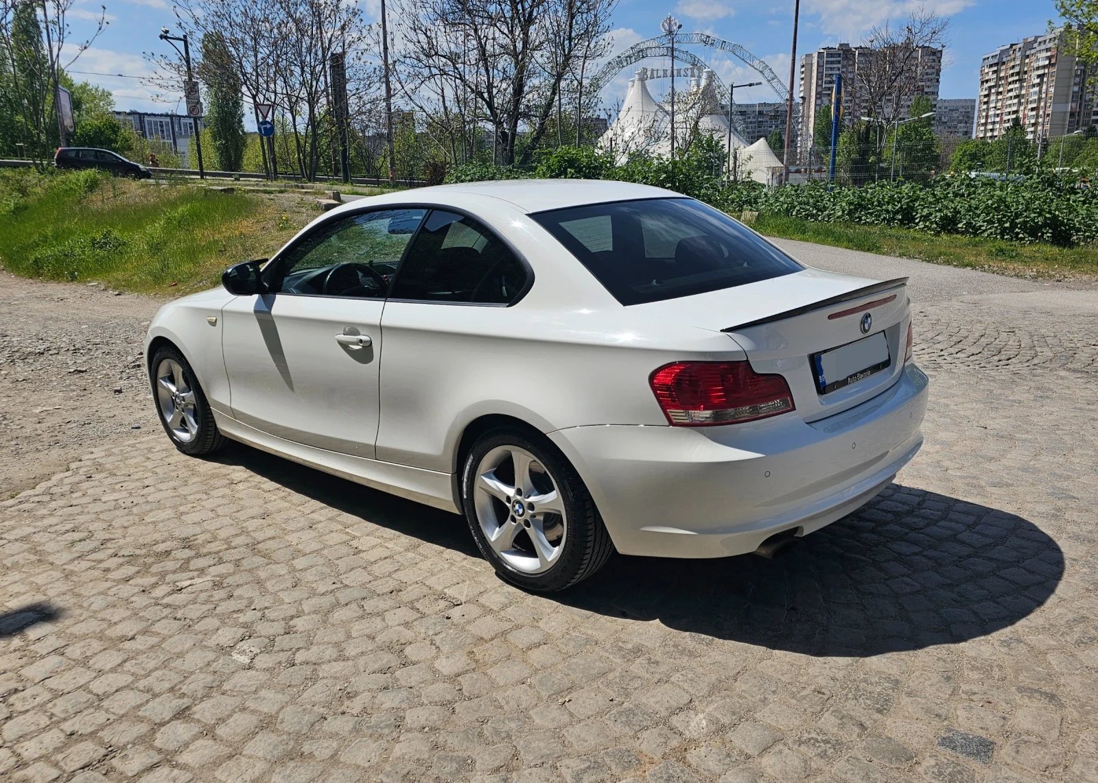 BMW 120 i, снимка 3 - Автомобили и джипове - 54408158