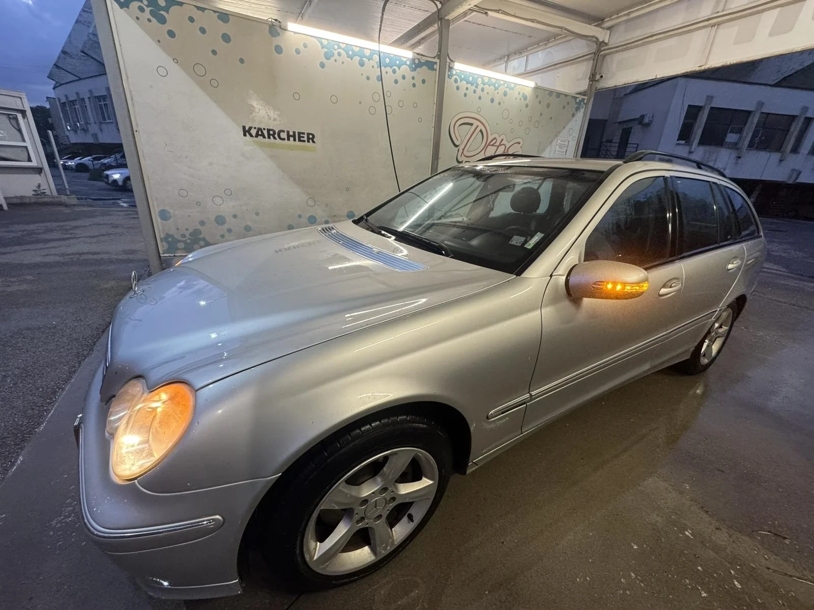 Mercedes-Benz C 230 Facelift , снимка 14 - Автомобили и джипове - 54512415