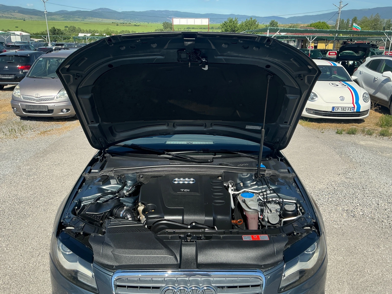 Audi A4 2.0 TDI, снимка 9 - Автомобили и джипове - 54713045