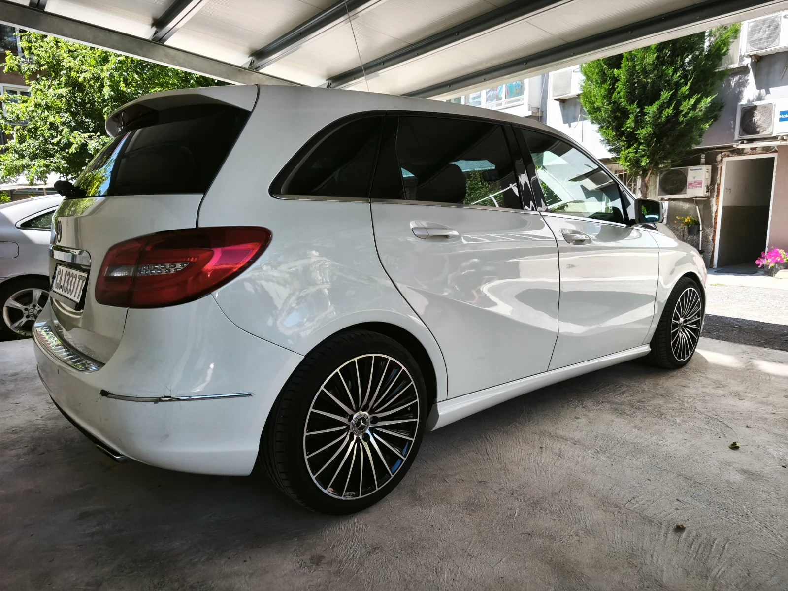 Mercedes-Benz B 200, снимка 5 - Автомобили и джипове - 54720077