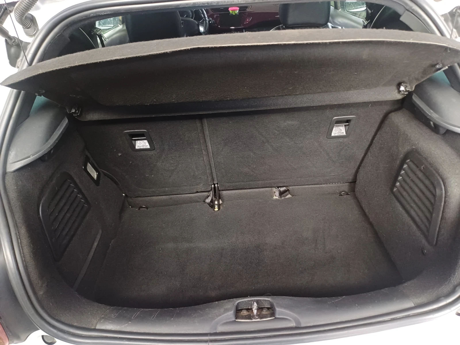 Citroen DS3 БЕНЗИН- 1.6 ТУРБО, снимка 9 - Автомобили и джипове - 54880024