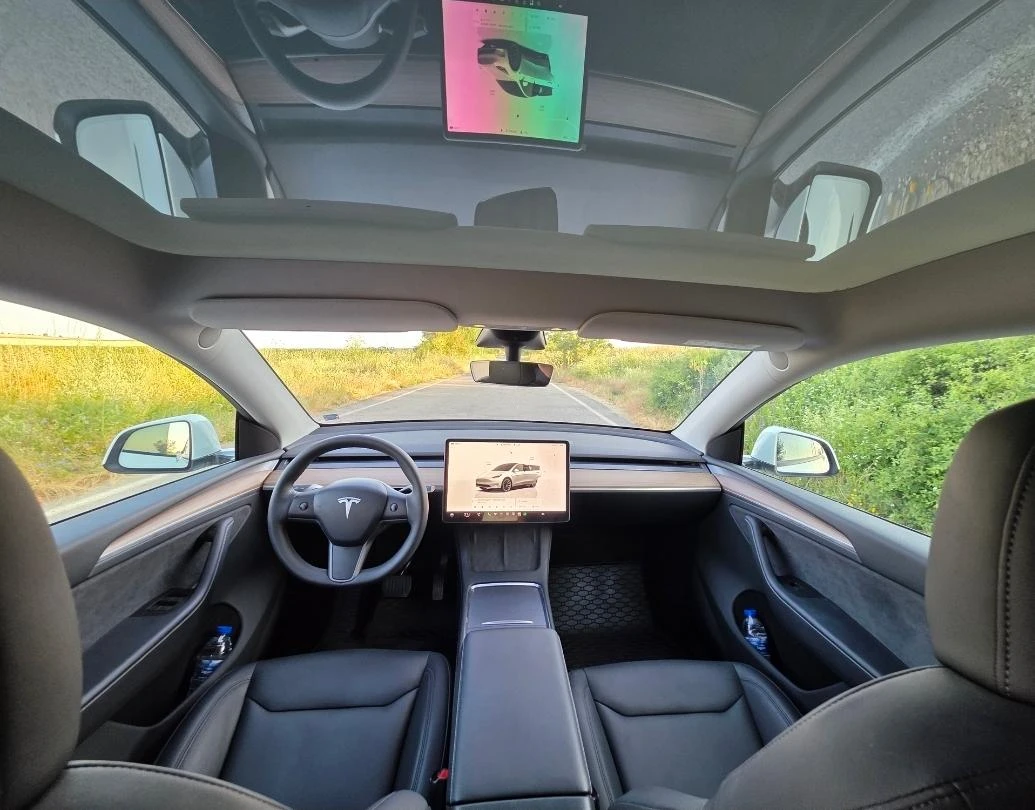 Tesla Model Y От Първи Собственик, снимка 13 - Автомобили и джипове - 55153125