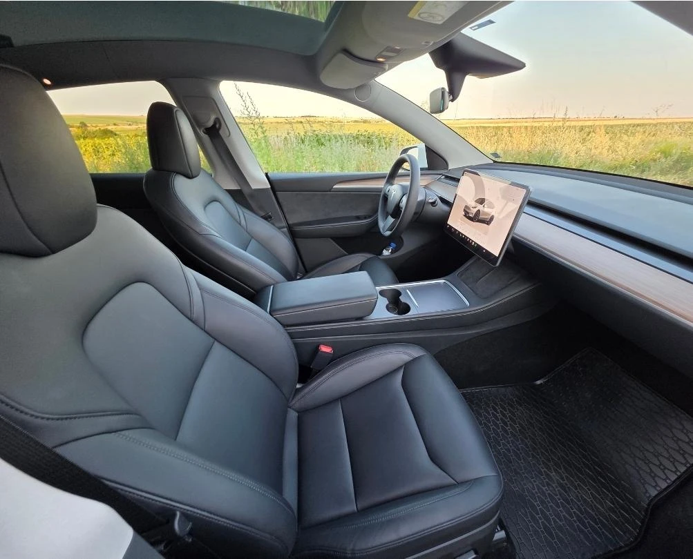 Tesla Model Y От Първи Собственик, снимка 15 - Автомобили и джипове - 55153125