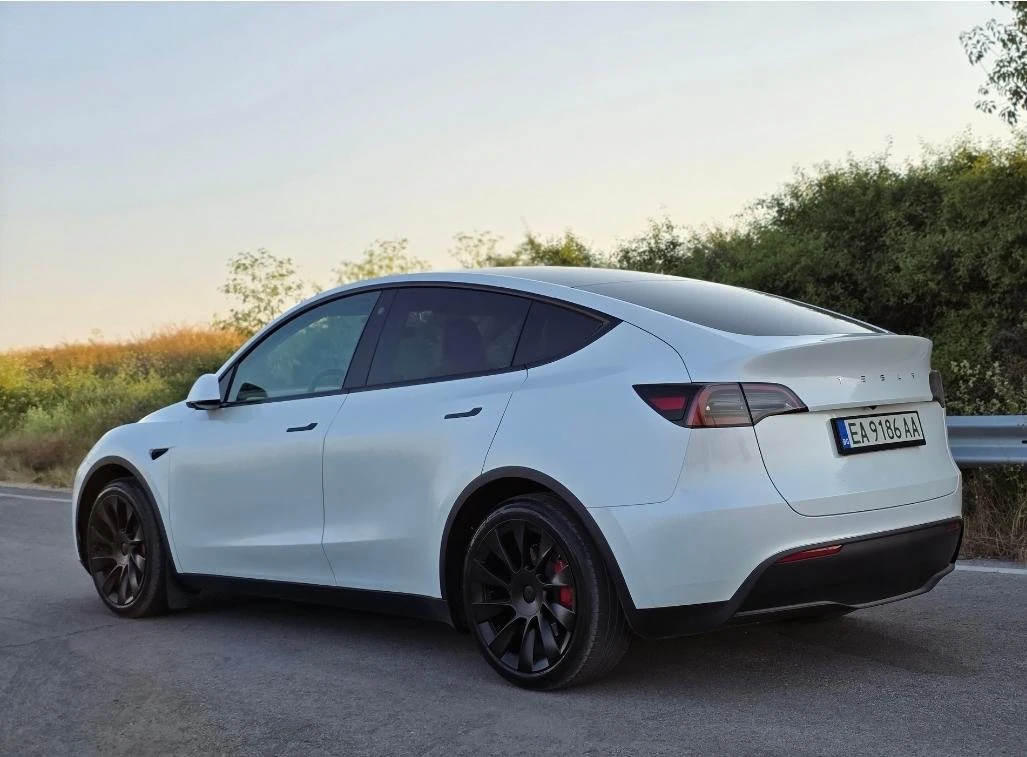 Tesla Model Y От Първи Собственик, снимка 5 - Автомобили и джипове - 55153125