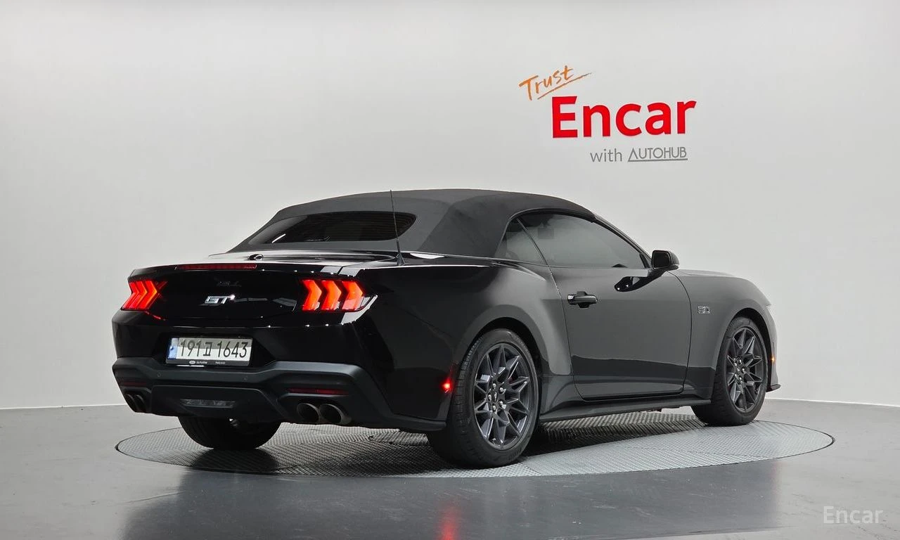 Ford Mustang 5.0 GT Premium Cabrio* DISTRONIC* ОБДУХВАНЕ* , снимка 3 - Автомобили и джипове - 55503383