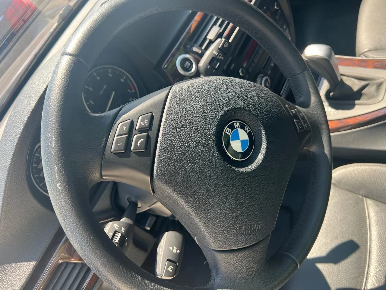 BMW 320, снимка 9 - Автомобили и джипове - 55503500