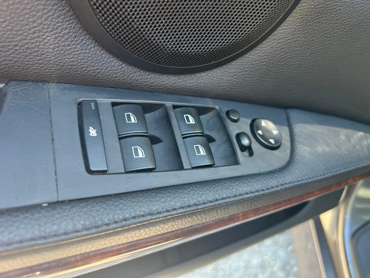 BMW 320, снимка 10 - Автомобили и джипове - 55503500