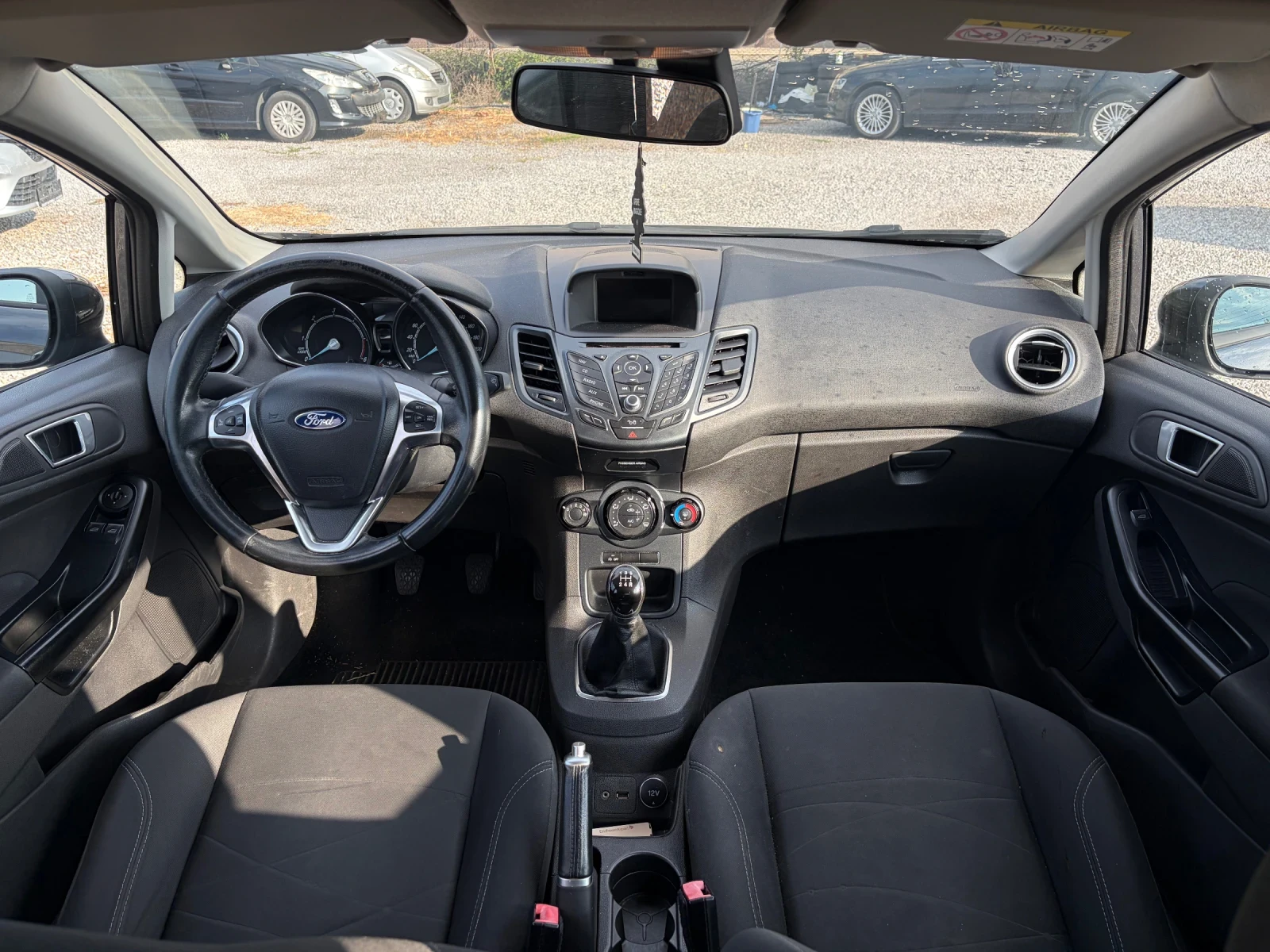 Ford Fiesta 1.5TDCI, снимка 11 - Автомобили и джипове - 55598188
