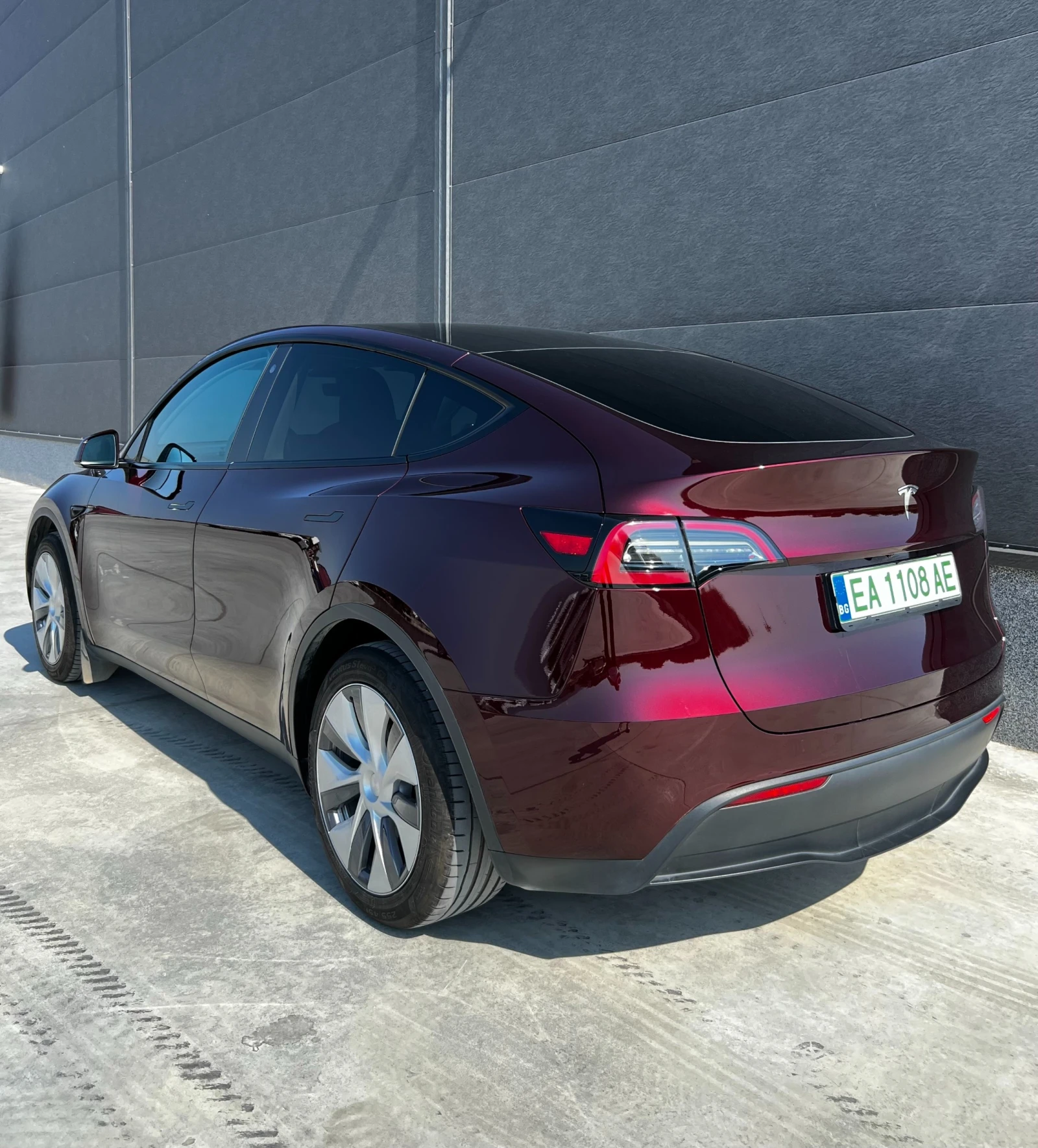 Tesla Model Y Long Range RWD, снимка 4 - Автомобили и джипове - 55630215