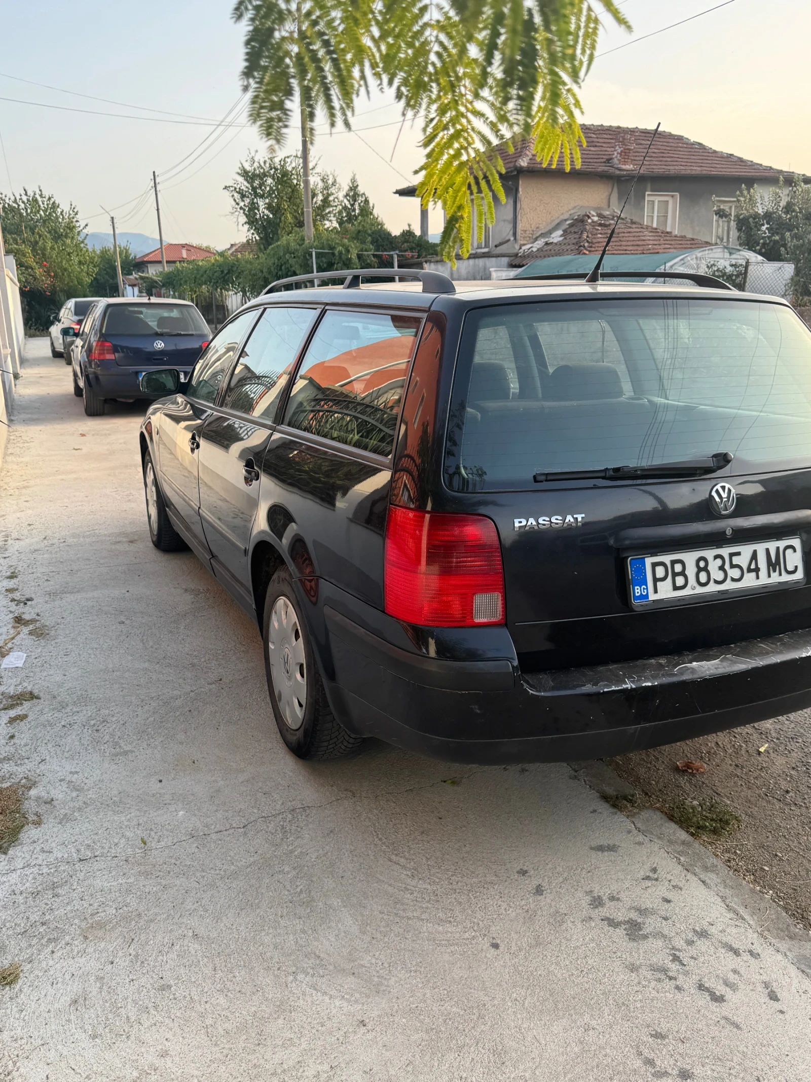 VW Passat 1.9, снимка 2 - Автомобили и джипове - 55872827