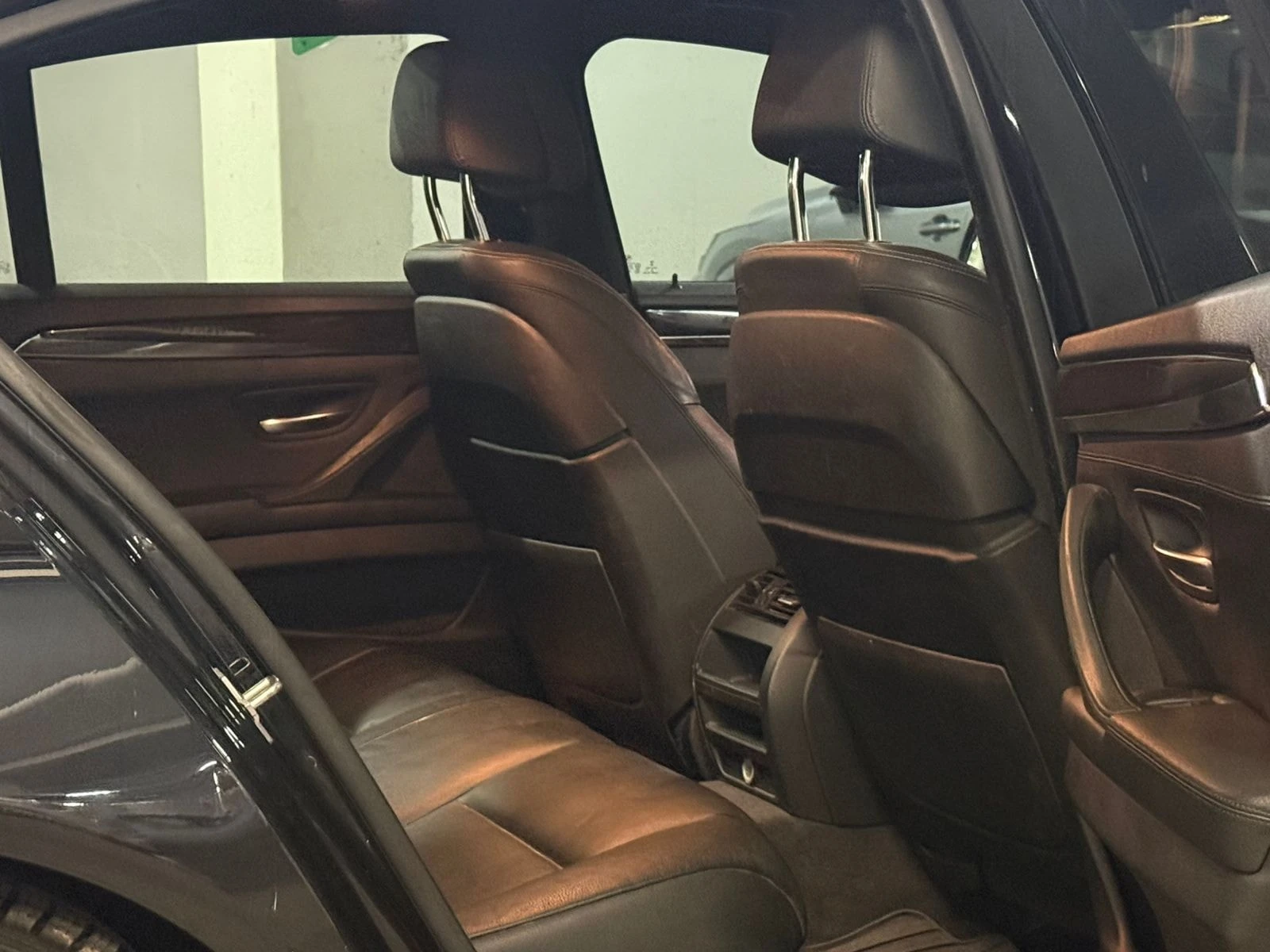 BMW 535 XDRIVE * DIGITAL* HEAD UP* ПАМЕТ* FULL M SPORT*  , снимка 15 - Автомобили и джипове - 55947809