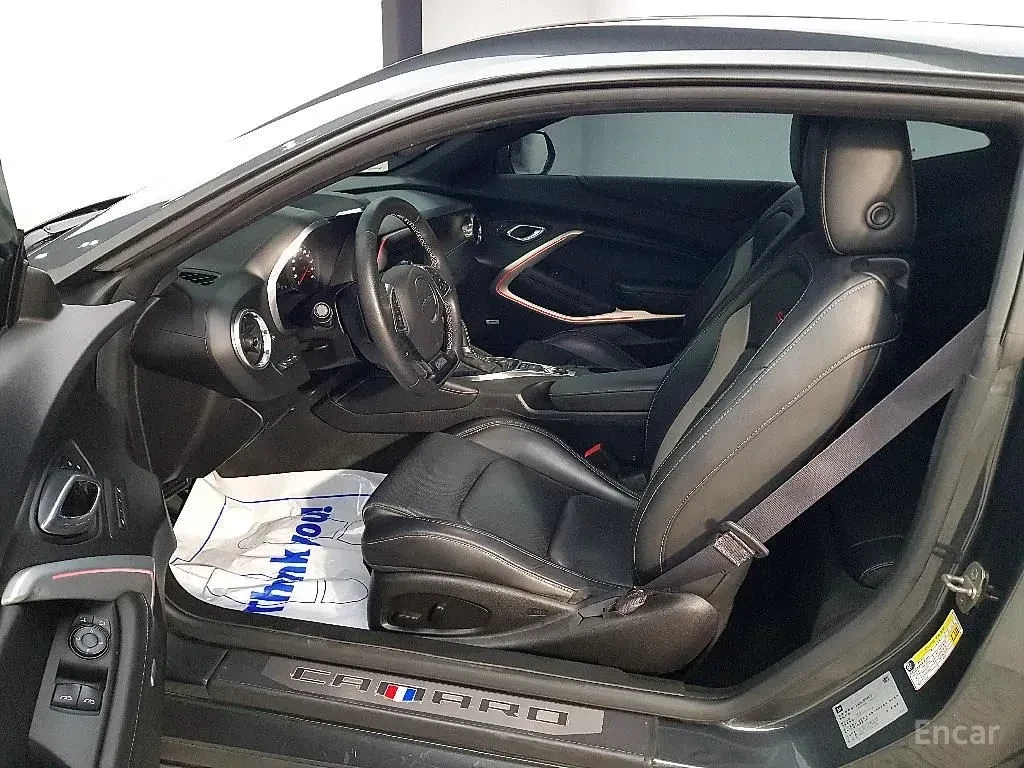 Chevrolet Camaro SS* 6.2* V8* ПОДГРЕВ* ОБДУХВАНЕ* КАМЕРА* КЕЙЛЕС* , снимка 5 - Автомобили и джипове - 55964122