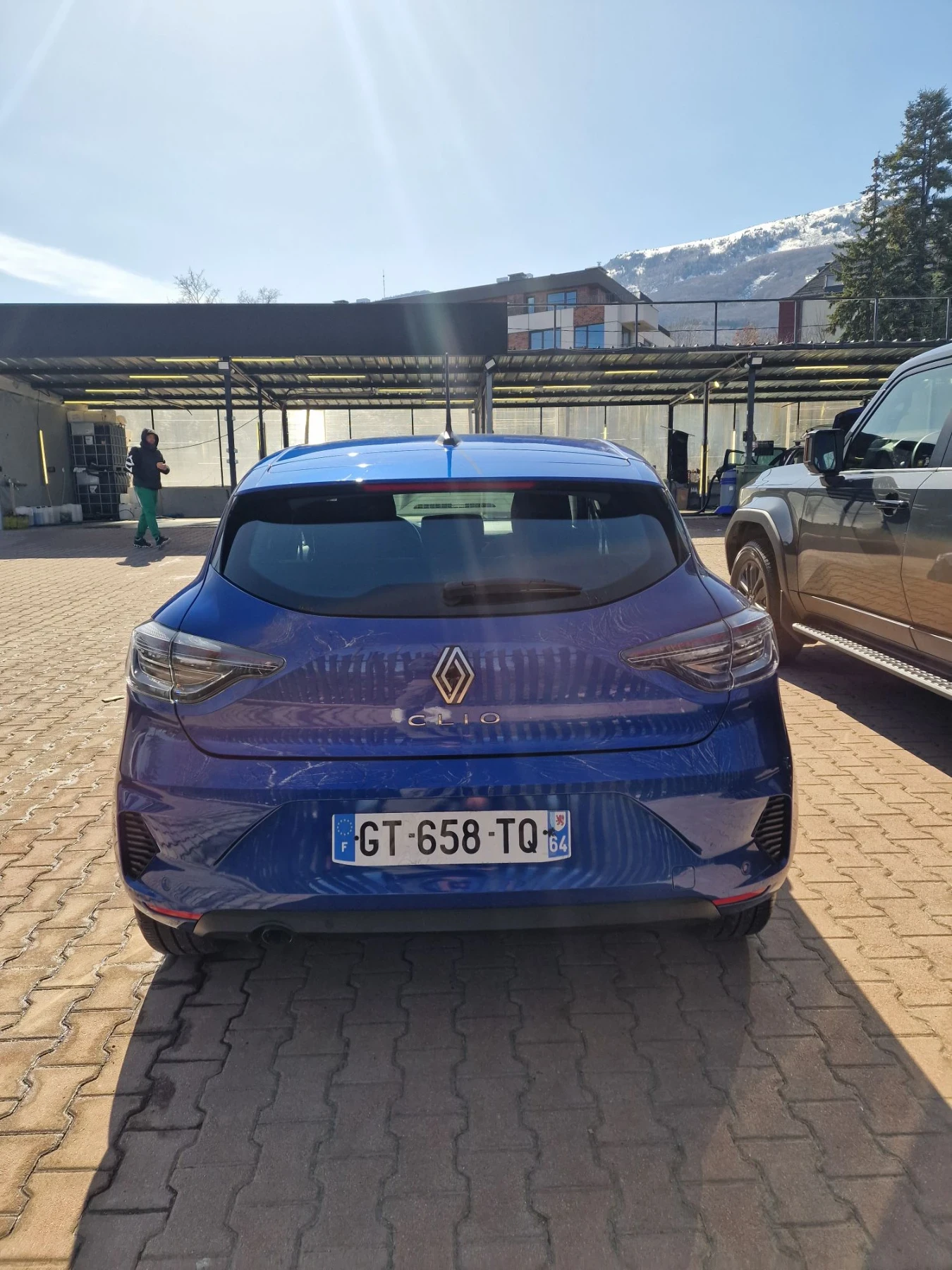 Renault Clio 1.5 Tdci , снимка 6 - Автомобили и джипове - 56009940