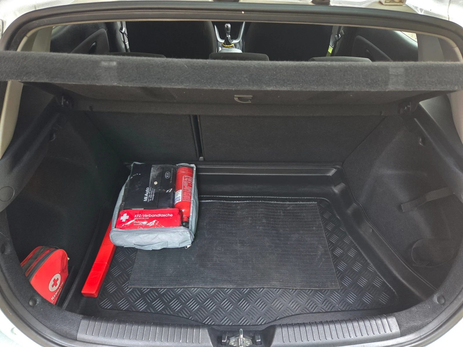 Kia Ceed Facelift 1.6 CRDI 110 �.�.  | Mobile.bg � ����������� 14