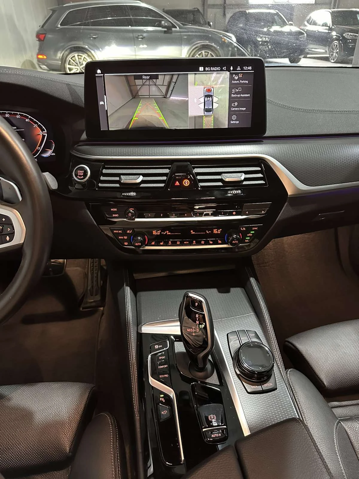 BMW 540 xDrive M Package, снимка 12 - Автомобили и джипове - 56096945