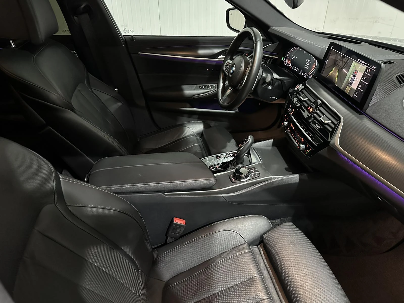 BMW 540 xDrive M Package, снимка 13 - Автомобили и джипове - 56096945