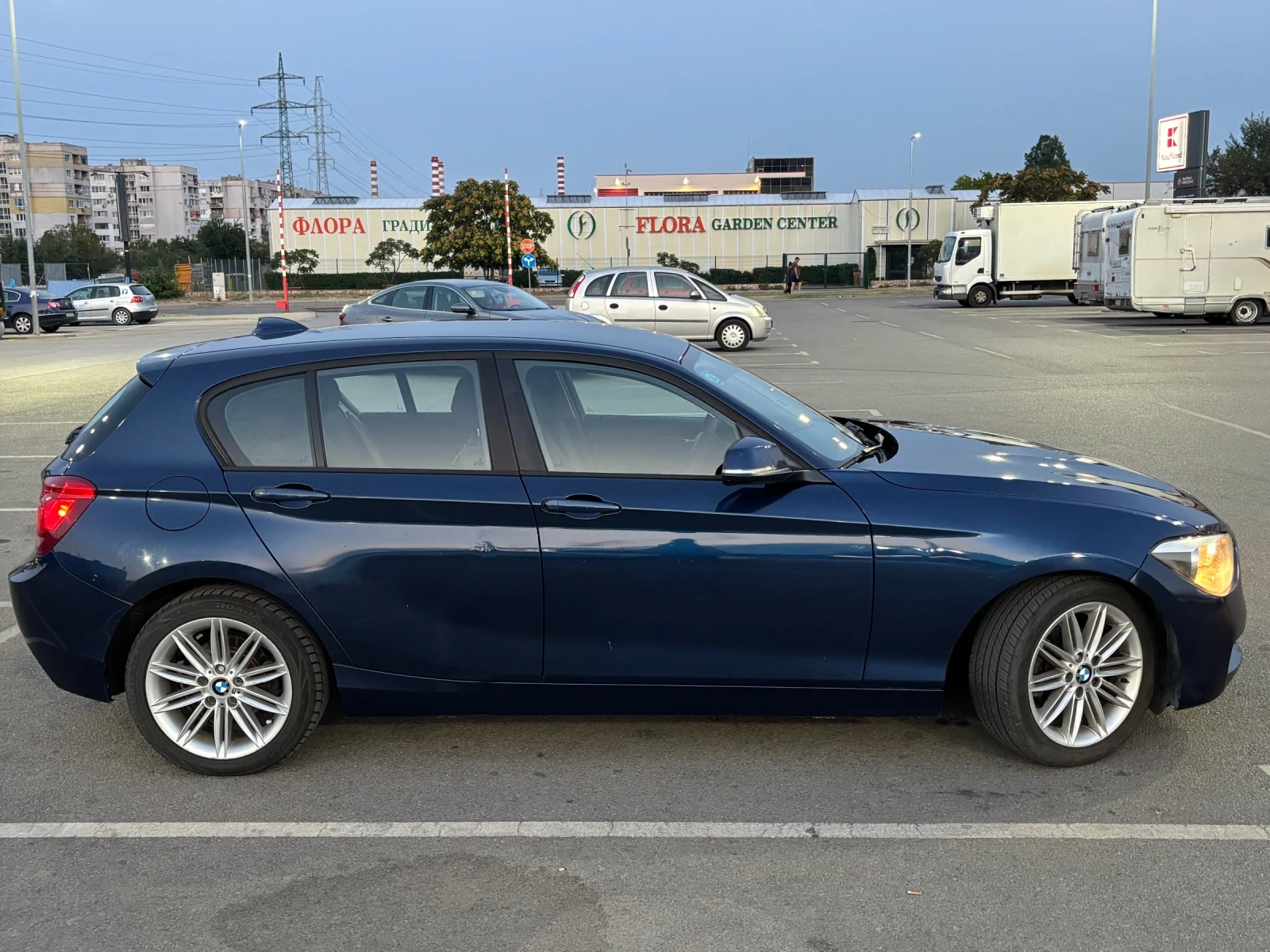 BMW 118, снимка 3 - Автомобили и джипове - 56199380
