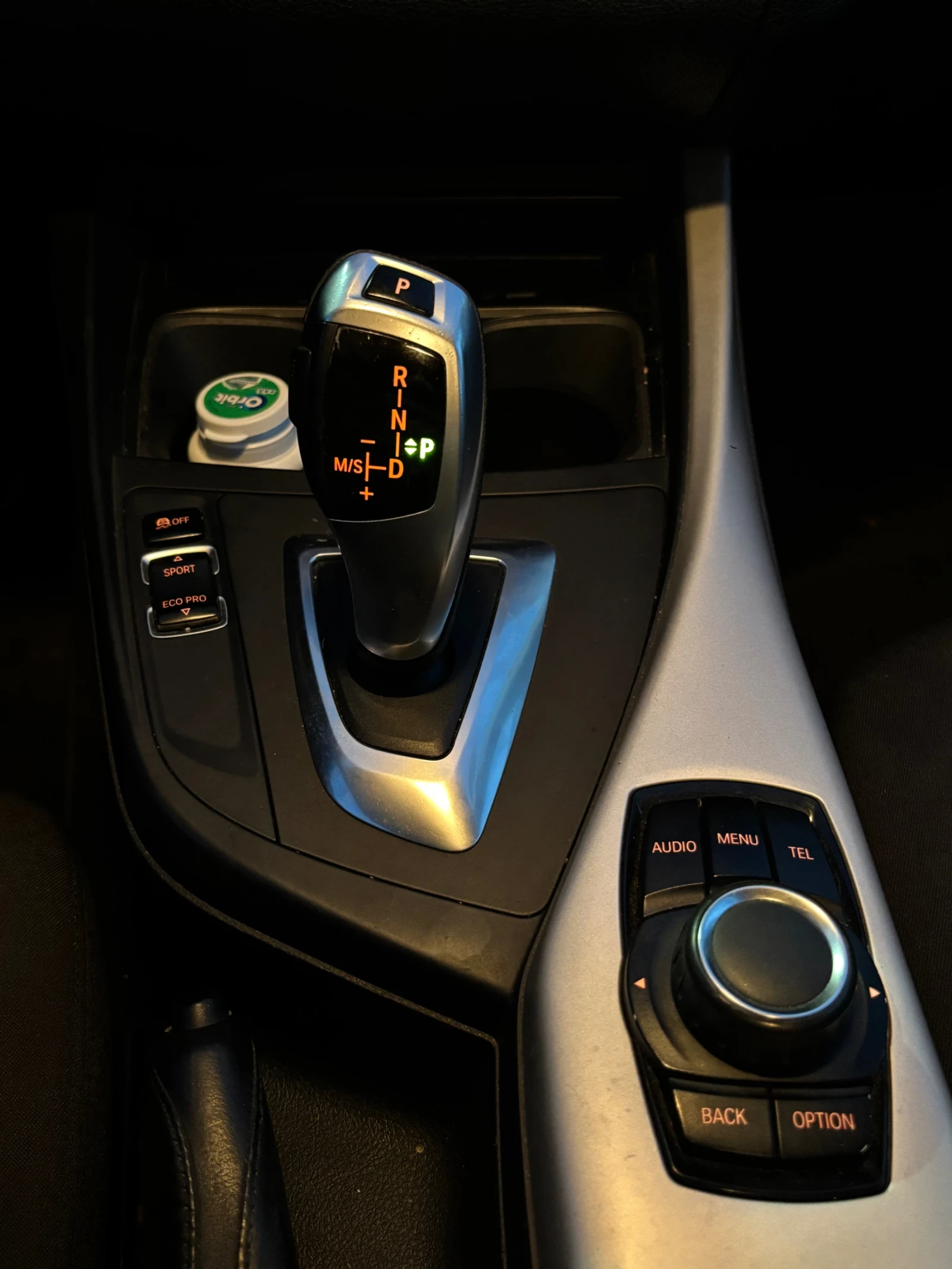 BMW 118, снимка 10 - Автомобили и джипове - 56199380