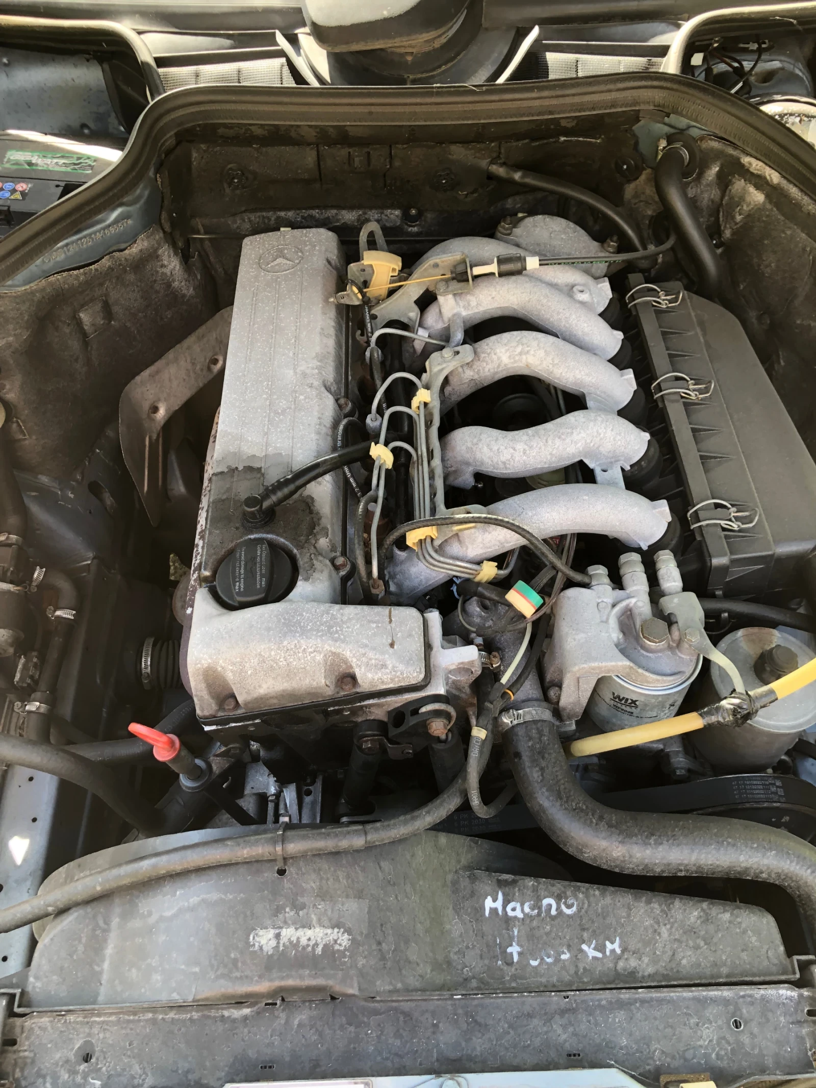 Mercedes-Benz 124 250d, снимка 9 - Автомобили и джипове - 56296955
