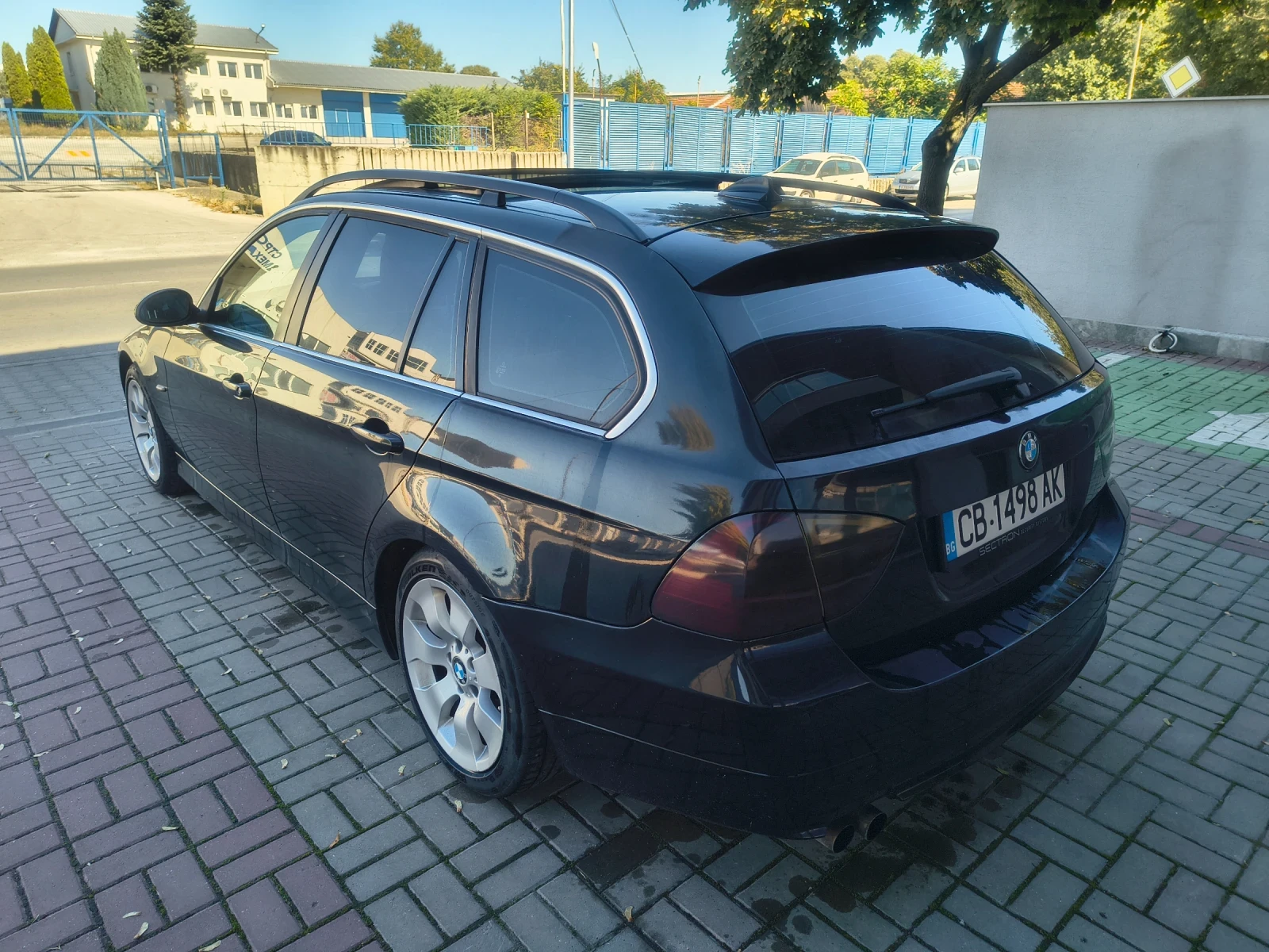 BMW 325 i, снимка 4 - Автомобили и джипове - 56345970