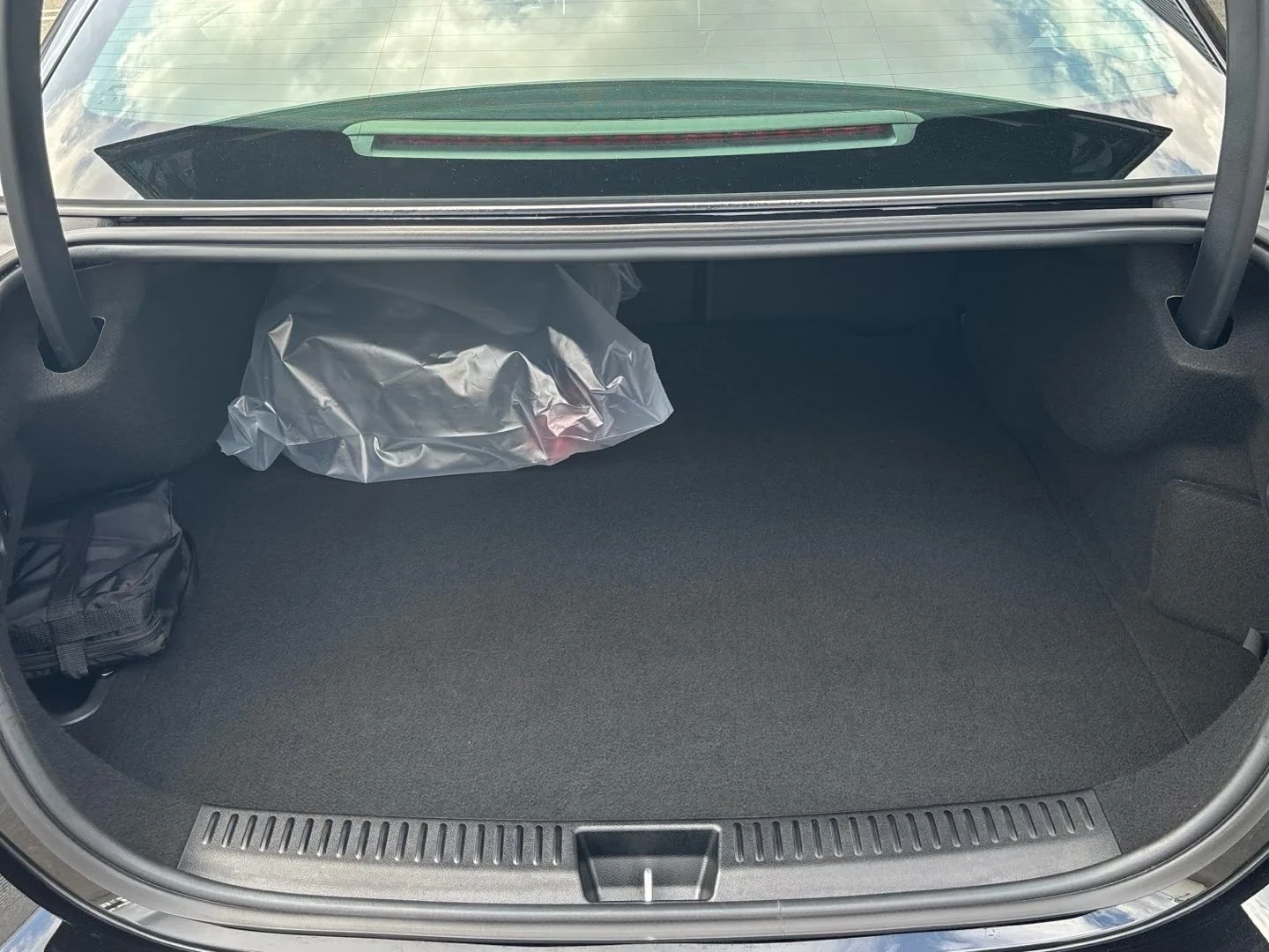 Mercedes-Benz E 300 de / AVANTGARDE / 4-MATIC / DISTRONIC / CAMERA / | Mobile.bg � ����������� 14