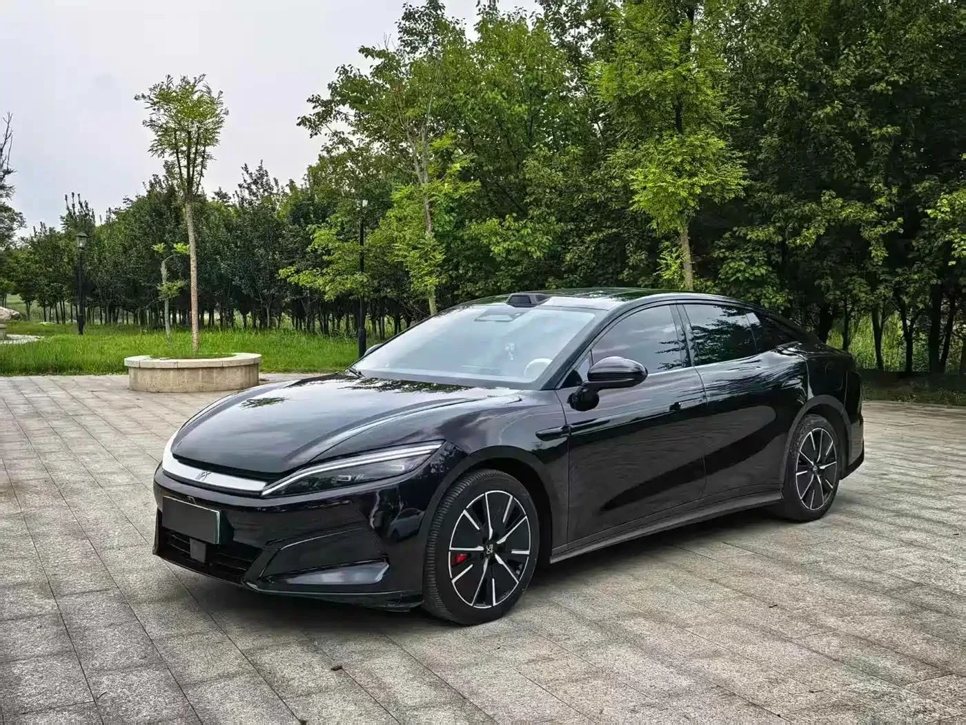 BYD HAN, снимка 3 - Автомобили и джипове - 56705983
