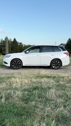 Mitsubishi Outlander PHEV  ГАЗ, снимка 1