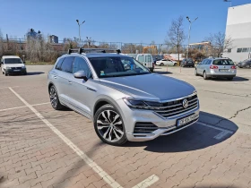 VW Touareg 