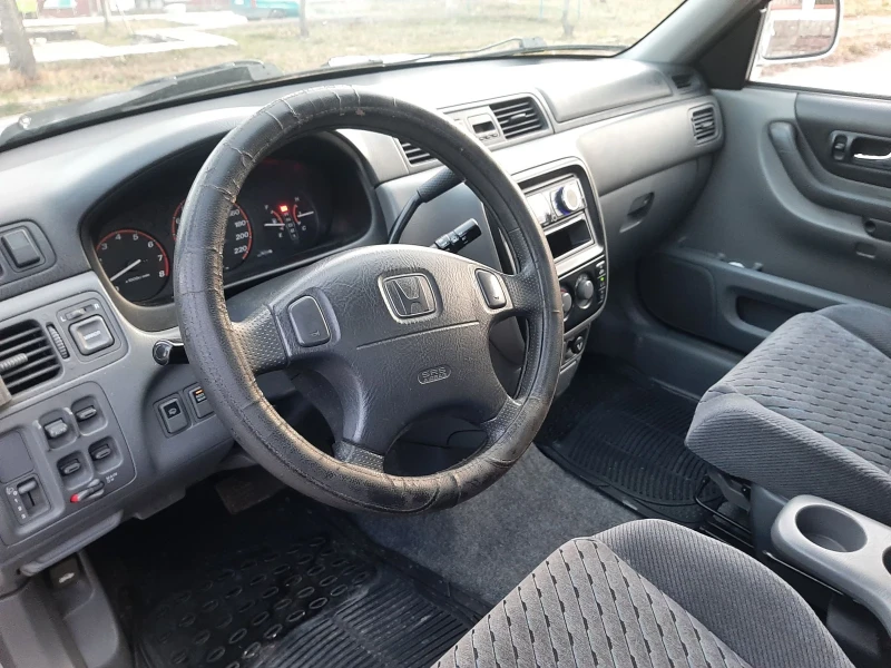 Honda Cr-v 2.0 I  KLIMA FEIS 147ks 4x4, снимка 10 - Автомобили и джипове - 48315288