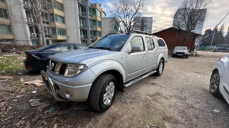 Nissan Navara, снимка 14 - Автомобили и джипове - 48954371