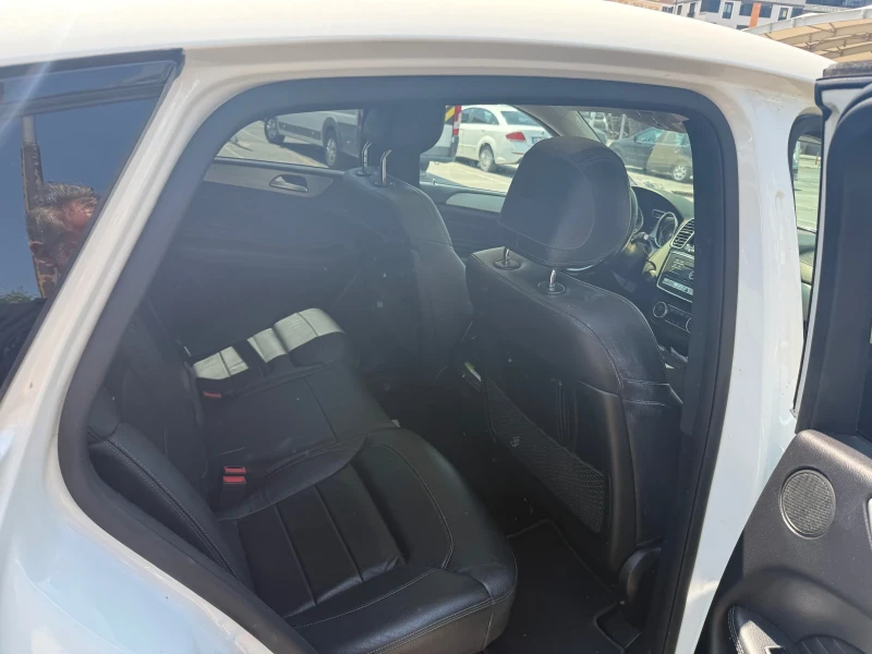 Mercedes-Benz GLE Coupe Full, снимка 5 - Автомобили и джипове - 52478306