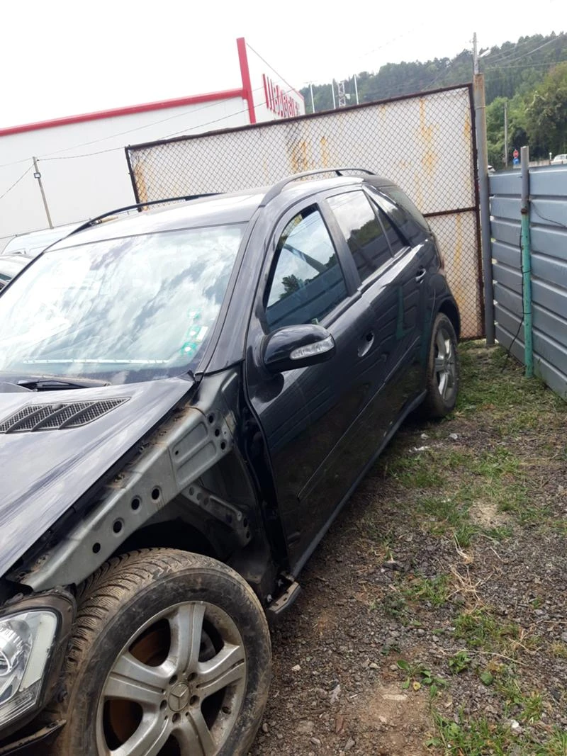 Mercedes-Benz ML 320 3.2cdi   OFFroad packet НА ЧАСТИ, снимка 2 - Автомобили и джипове - 34163907