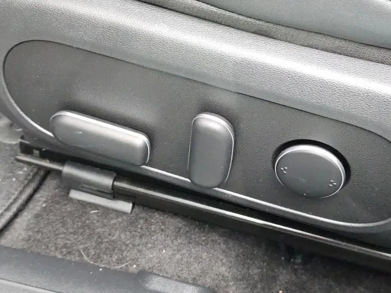 Hyundai Kona Long Range Premium, снимка 17 - Автомобили и джипове - 55616451
