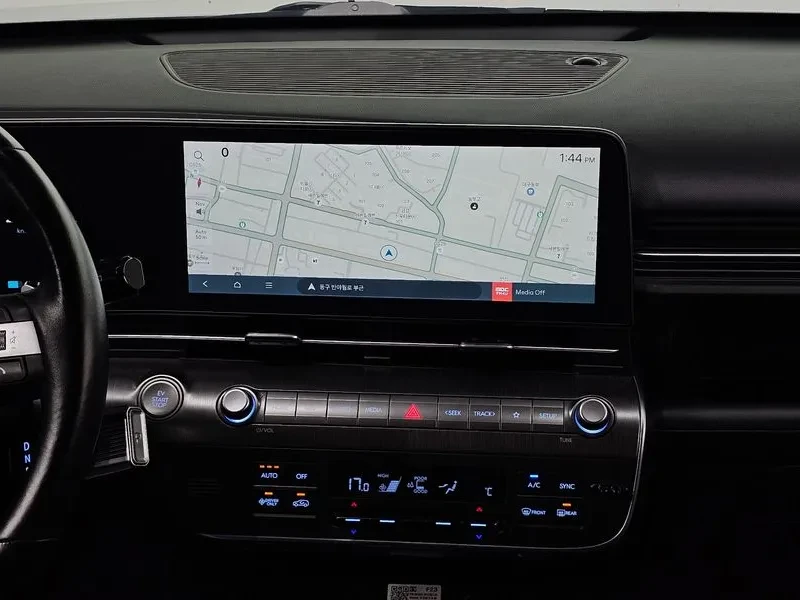 Hyundai Kona Long Range Premium, снимка 13 - Автомобили и джипове - 55616451
