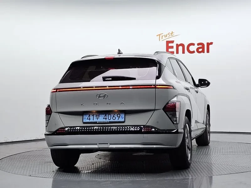 Hyundai Kona Long Range Premium, снимка 3 - Автомобили и джипове - 55616451