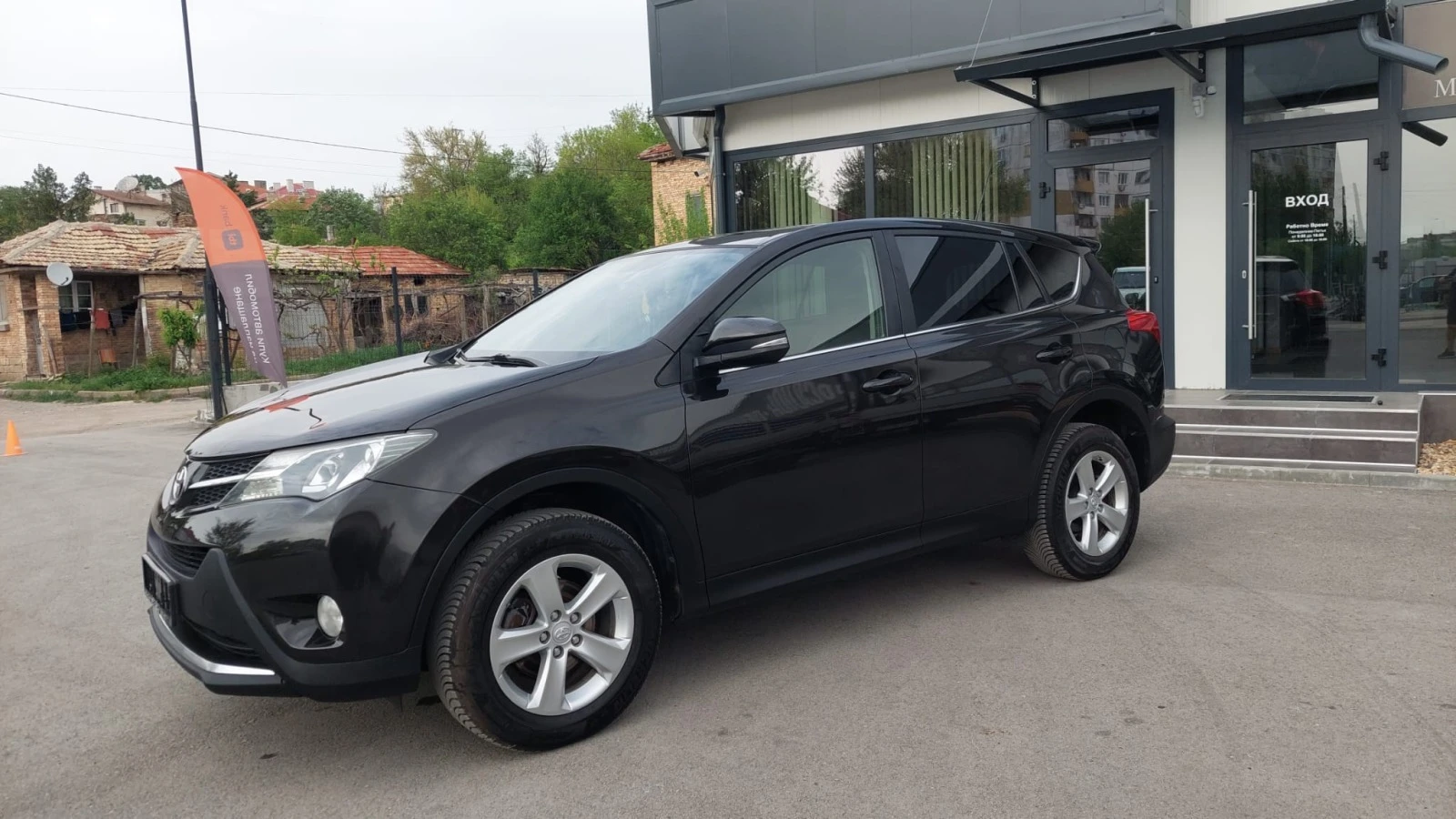 Toyota Rav4 2.0D4D 6SP 2WD FULL-VNOS BE-LIZING-GARANCIQ - изображение 3