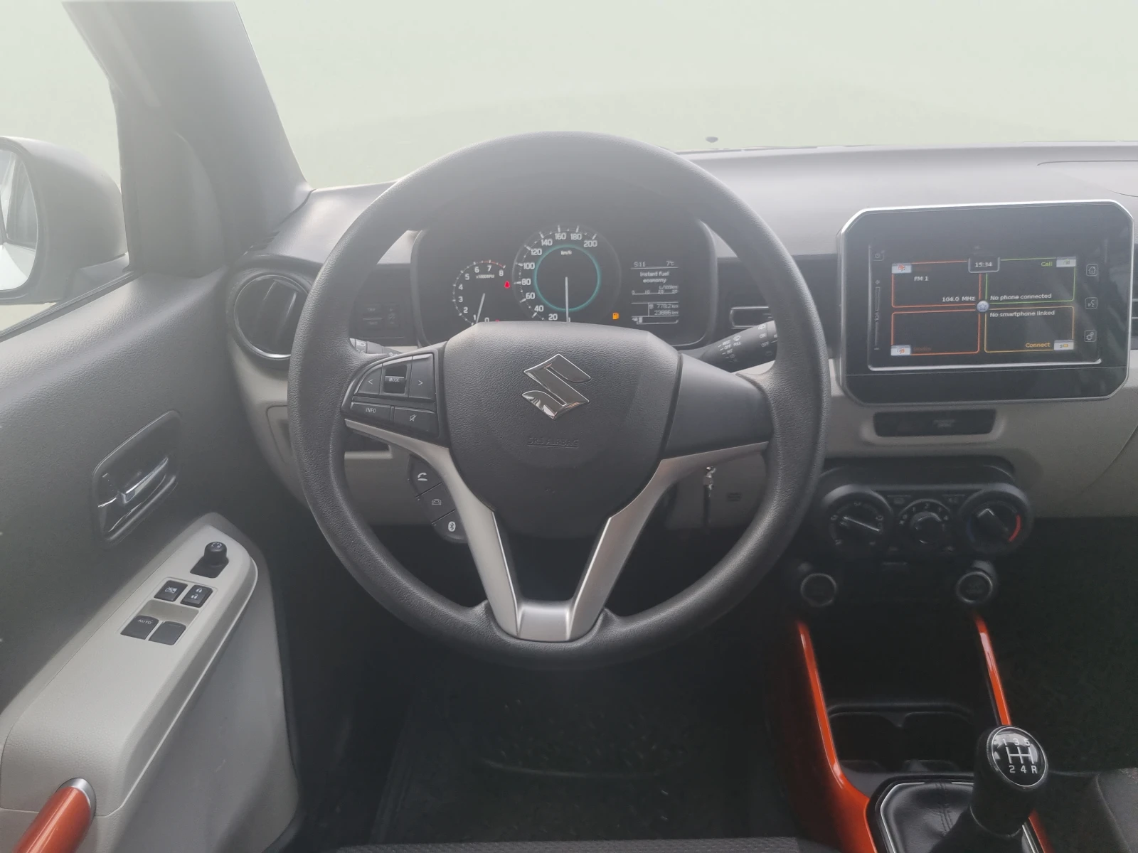 Suzuki Ignis 1.2 i, снимка 11 - Автомобили и джипове - 53774725