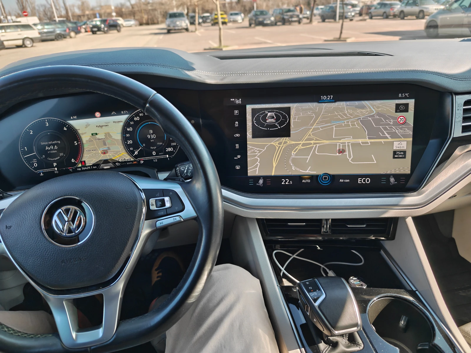 VW Touareg, снимка 6 - Автомобили и джипове - 53839367