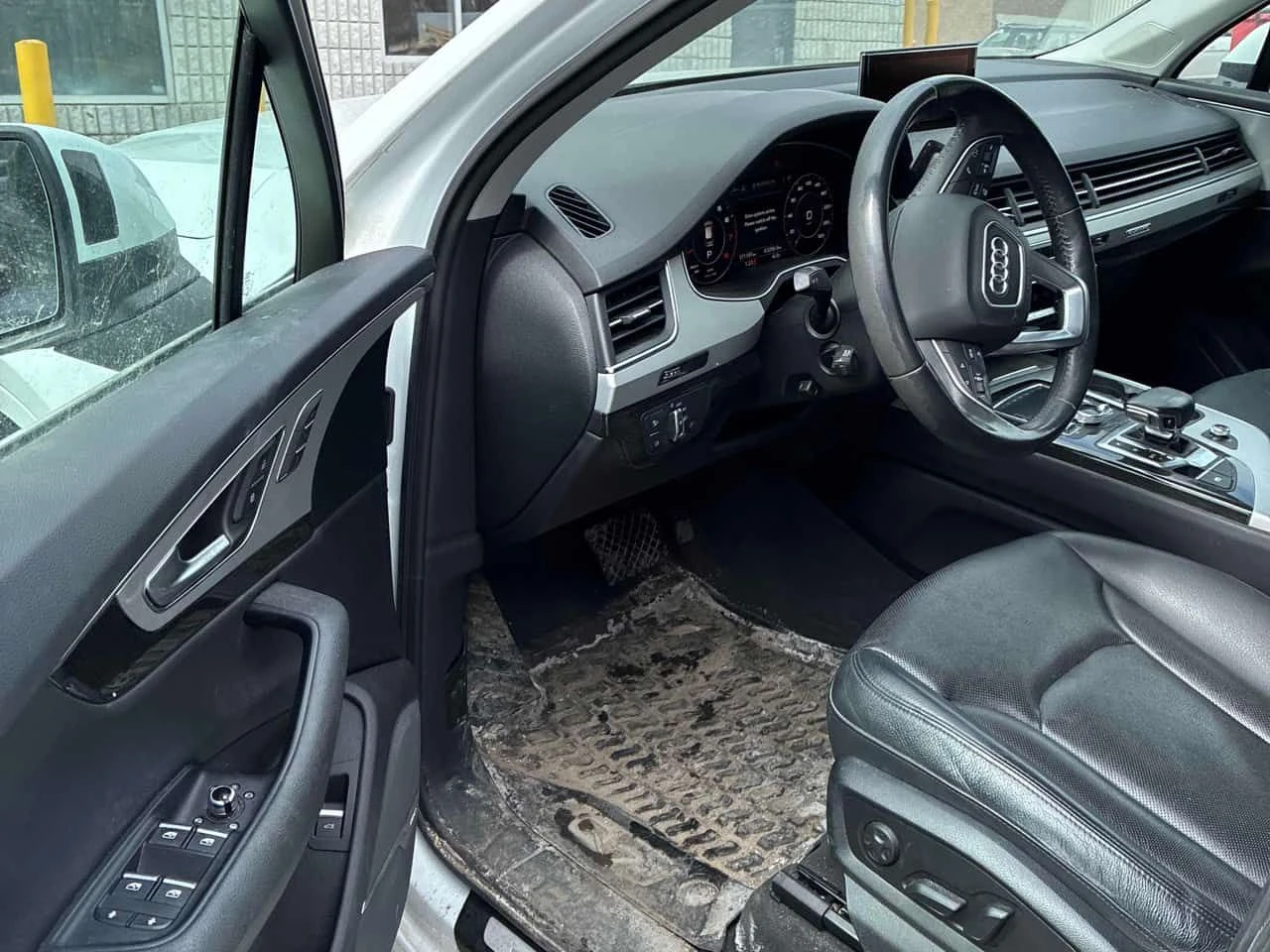 Audi Q7 * Technik * CARFAX * ЦЕНА ДО БГ, снимка 5 - Автомобили и джипове - 53969836