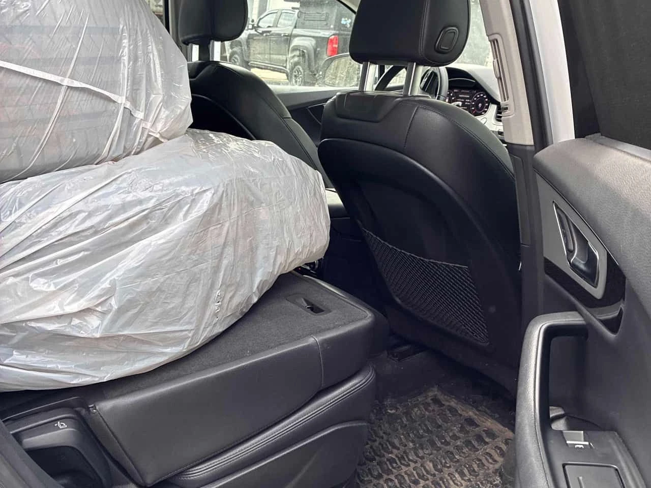 Audi Q7 * Technik * CARFAX * ЦЕНА ДО БГ, снимка 14 - Автомобили и джипове - 53969836