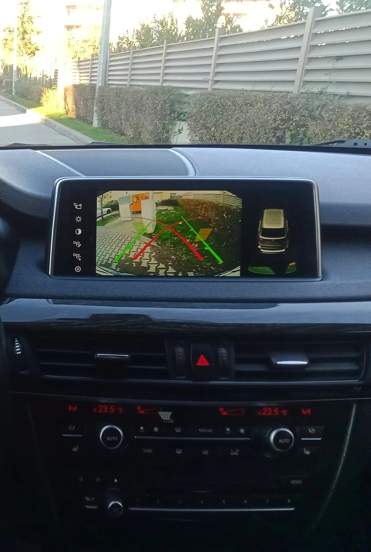 BMW X5 F15/Sport/3.0D/xDrive/Camera/Ambient, снимка 12 - Автомобили и джипове - 54338244
