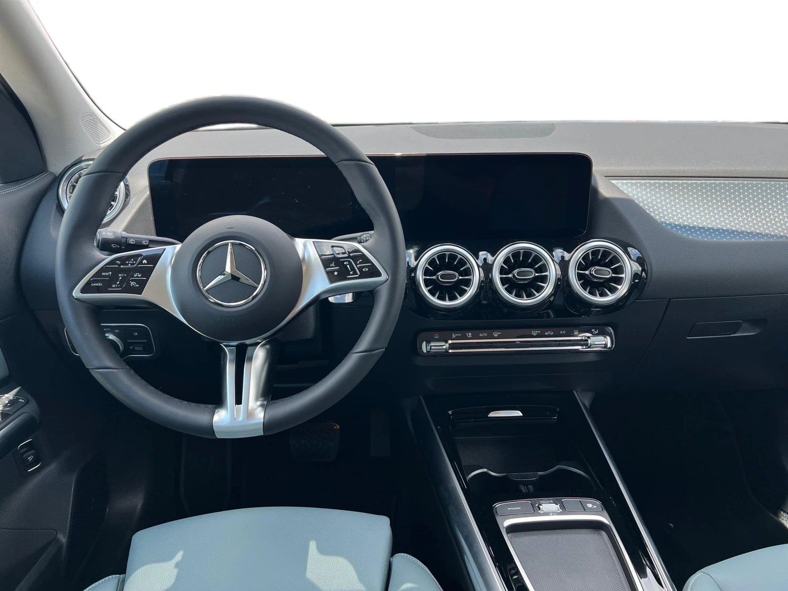 Mercedes-Benz EQA 250+ , снимка 7 - Автомобили и джипове - 54358897