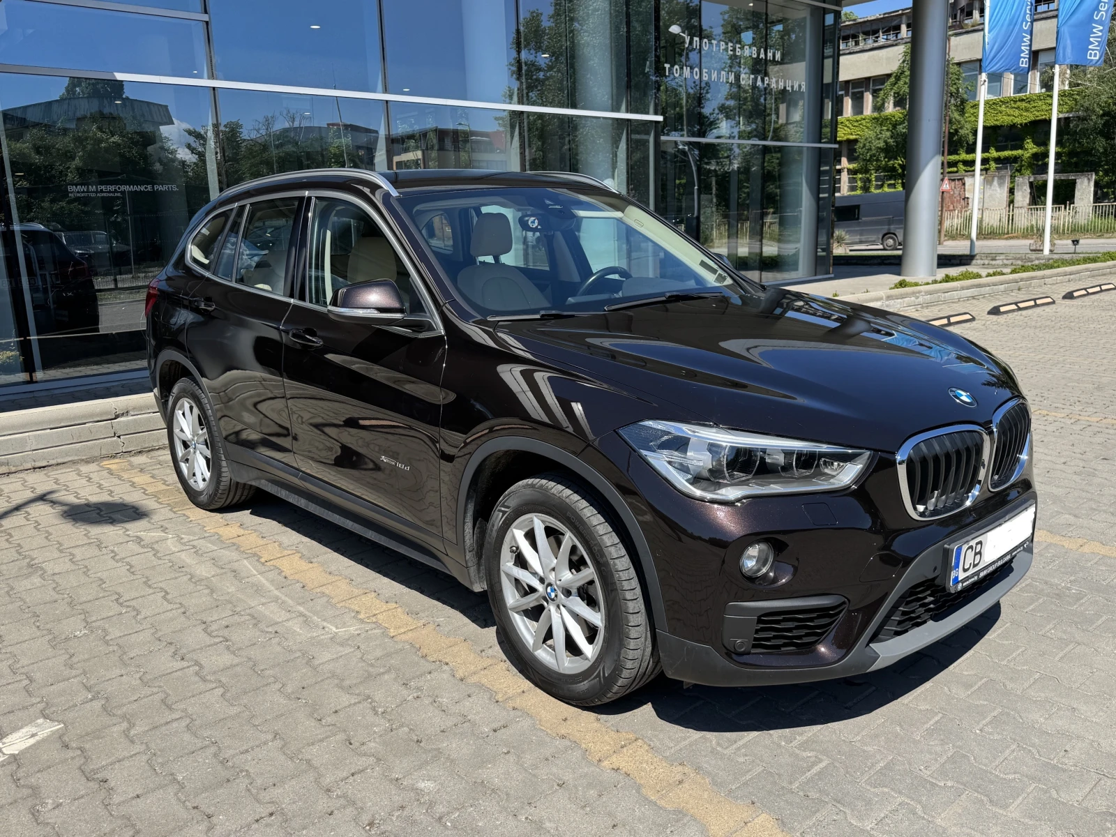 BMW X1 Пълна сервизна история в БМВ, снимка 16 - Автомобили и джипове - 55057766