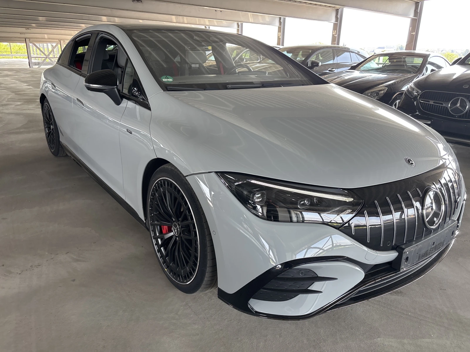 Mercedes-Benz EQE 43 AMG 4Matic , снимка 2 - Автомобили и джипове - 55070041