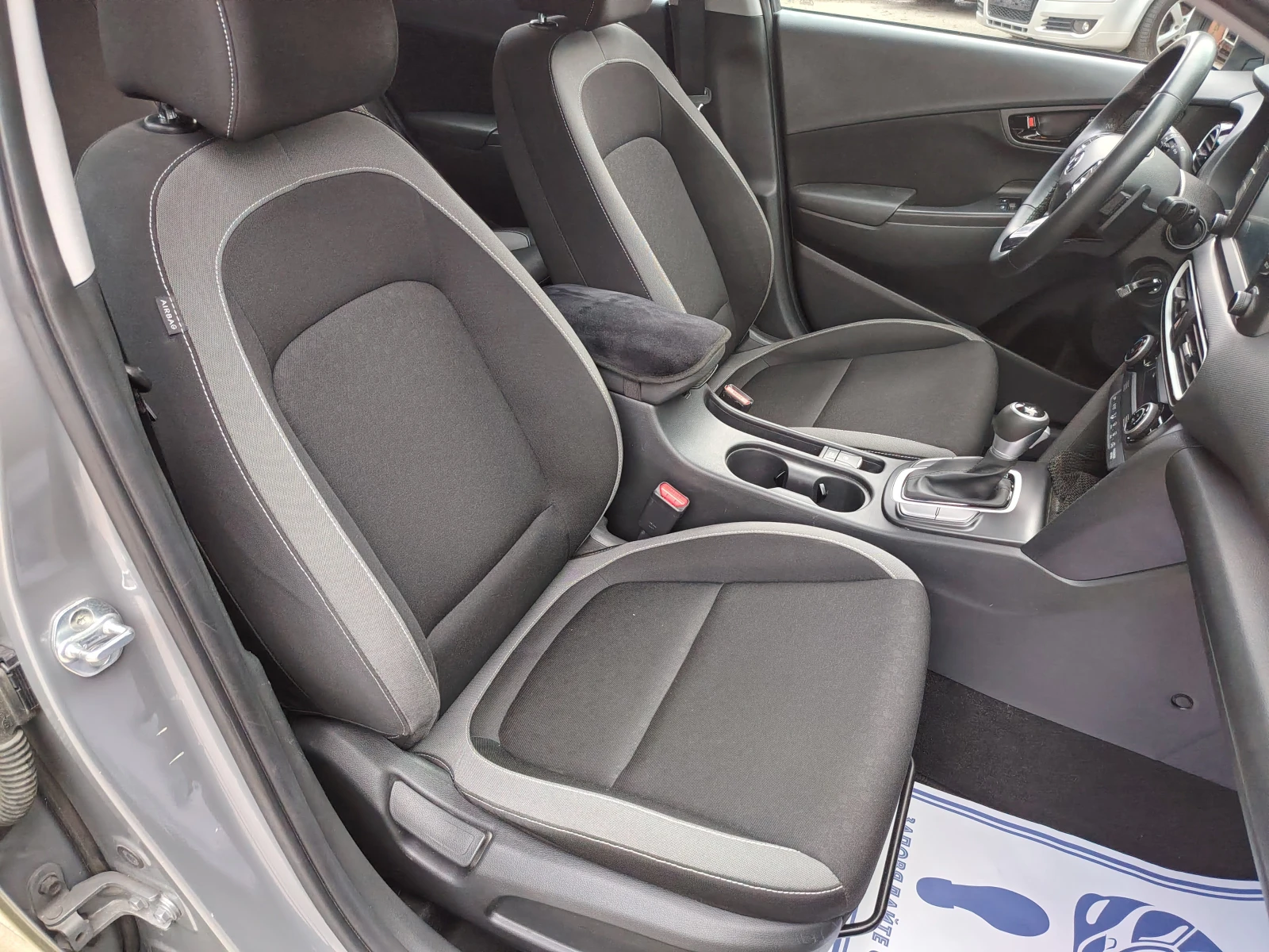 Hyundai Kona 1.6 HYBRIT 141kc., снимка 13 - Автомобили и джипове - 55128778