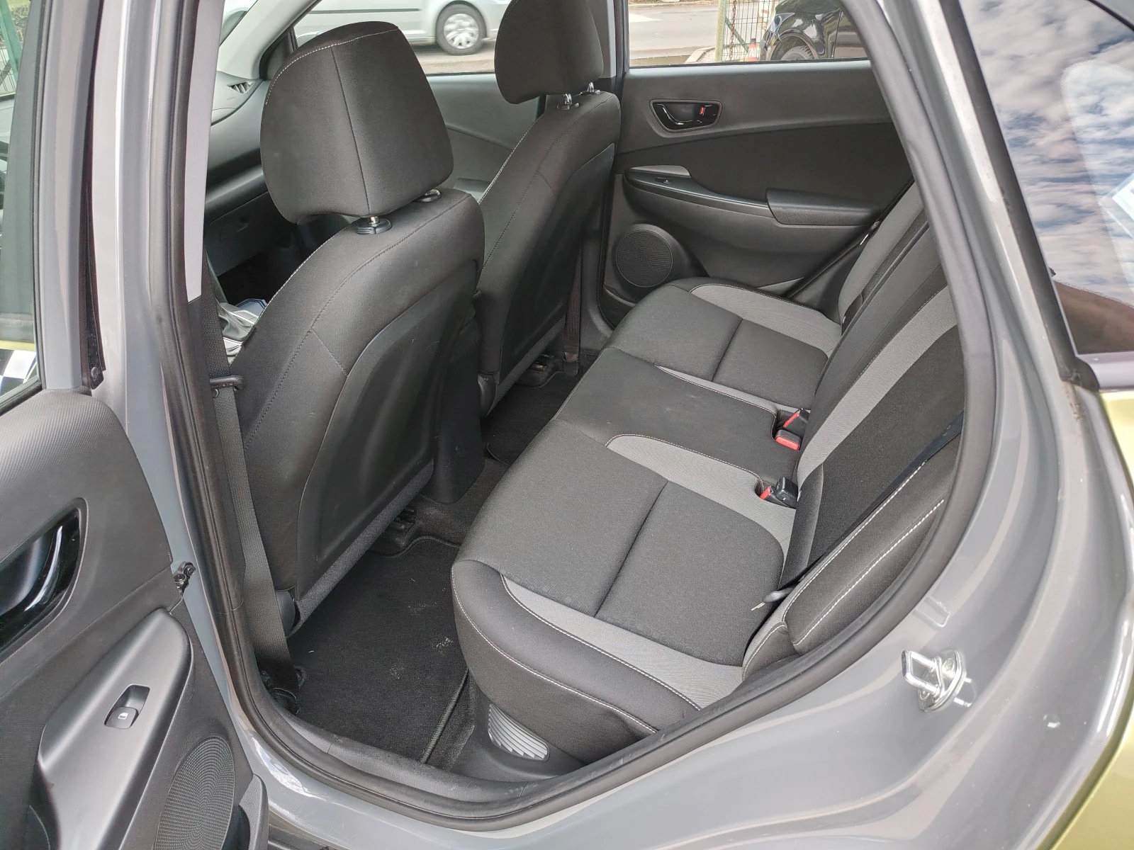 Hyundai Kona 1.6 HYBRIT 141kc., снимка 11 - Автомобили и джипове - 55128778
