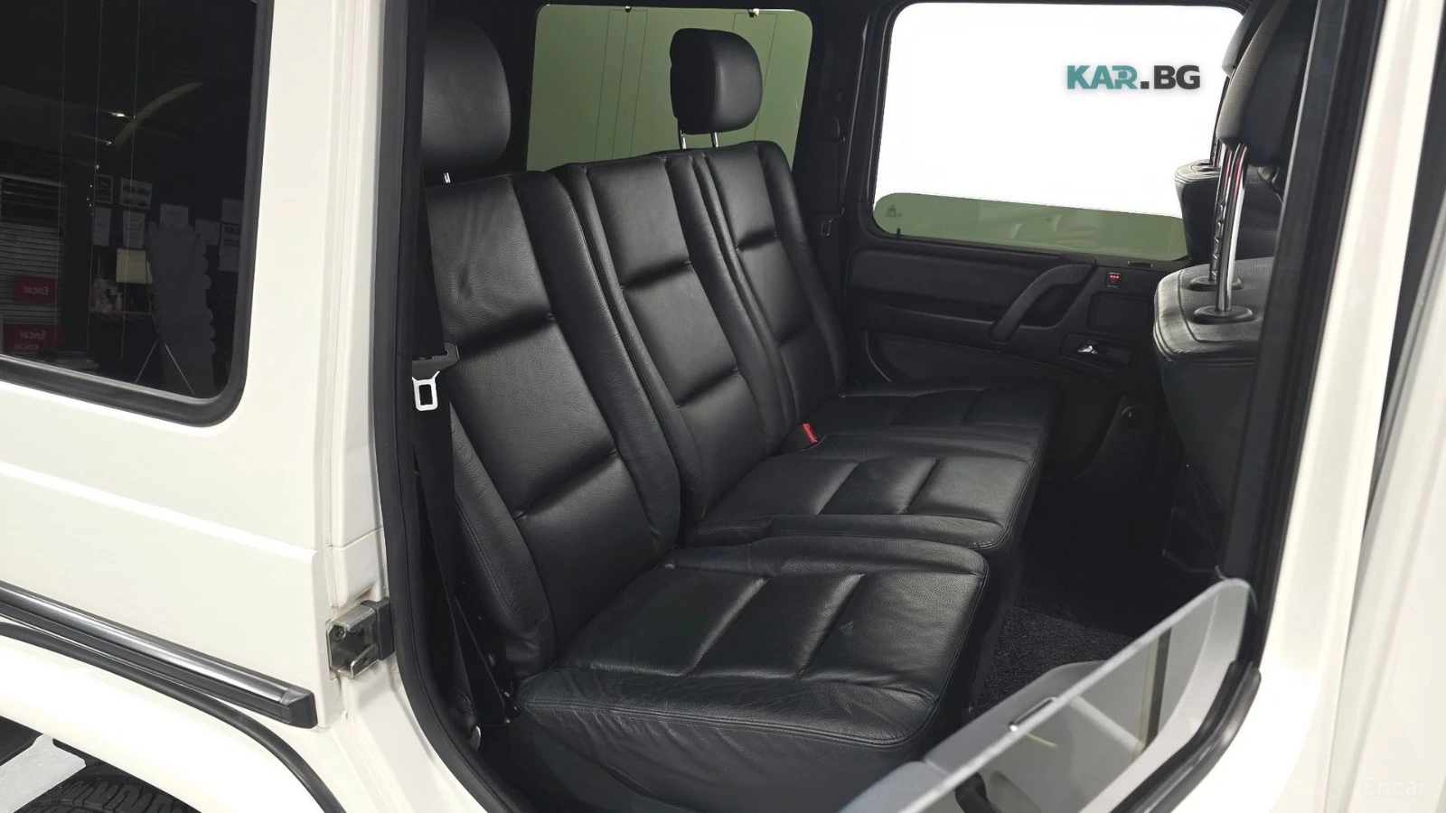 Mercedes-Benz G 350 BlueTEC* КОЖА* НАВИ* ОБДУХВ* ПАНО, снимка 9 - Автомобили и джипове - 55415108
