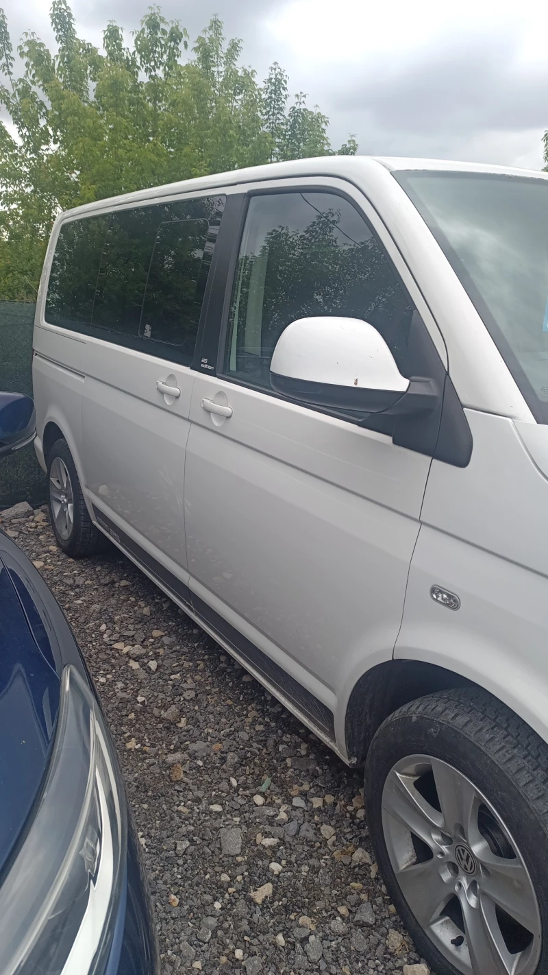 VW Caravelle 2.0TDI, снимка 10 - Бусове и автобуси - 52636000