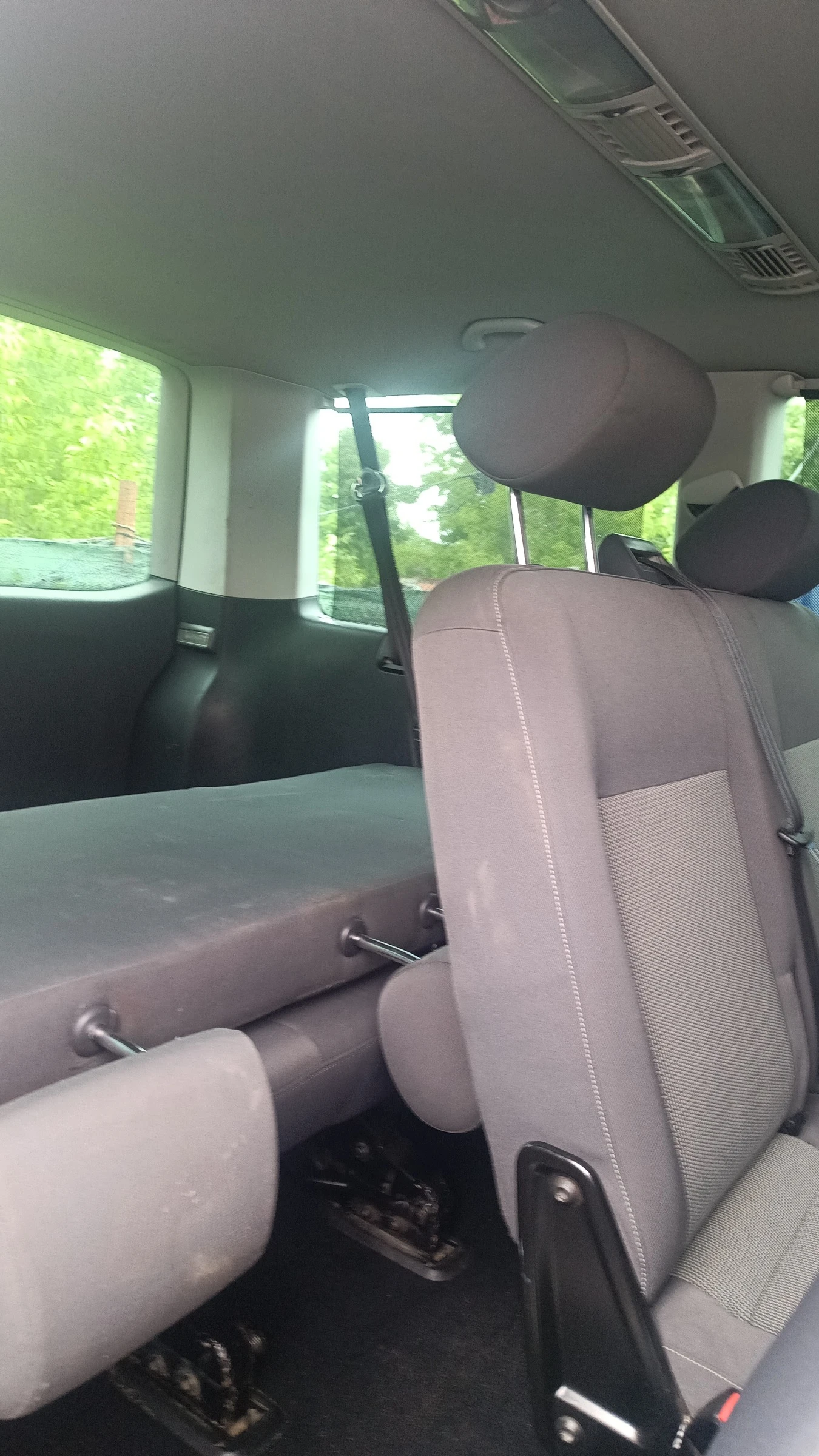 VW Caravelle 2.0TDI - изображение 5