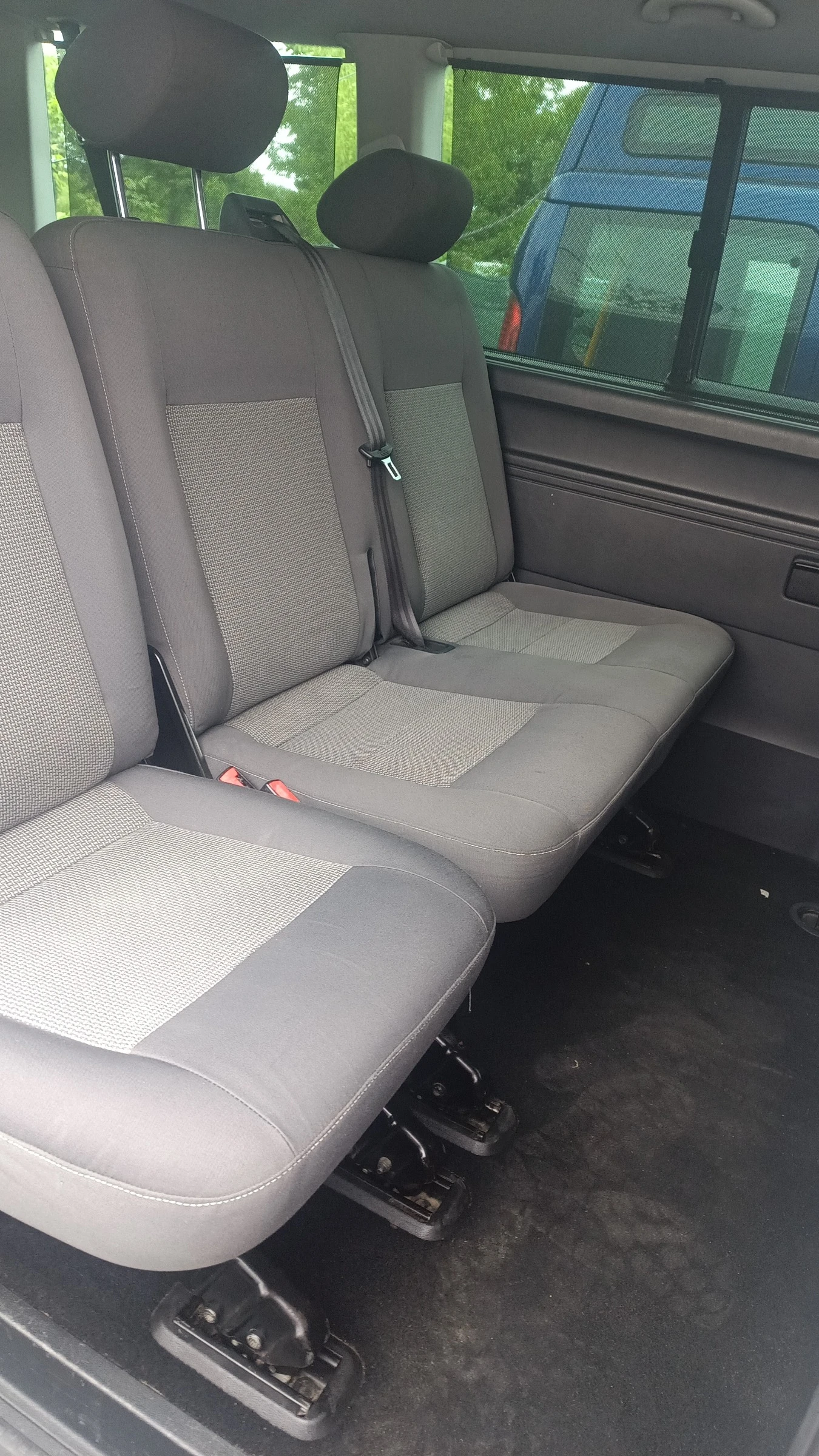 VW Caravelle 2.0TDI - изображение 4